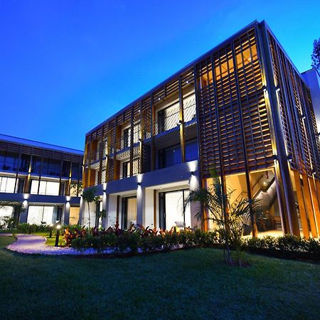 Le Petit Village Boutique Hotel & Spa Kampala Exterior foto