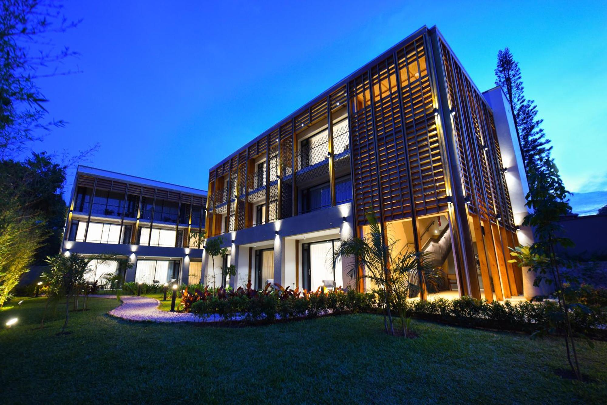 Le Petit Village Boutique Hotel & Spa Kampala Exterior foto